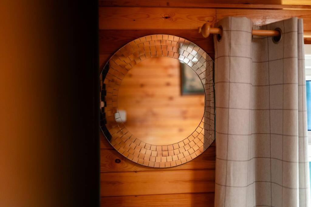 Ffestiniog Rural Log Cabin In Snowdonia Near Coed Y Brenin By Seren Short Stays מראה חיצוני תמונה